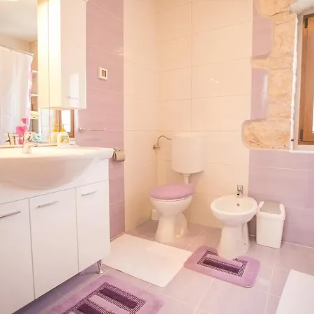 Prázdninový dům Mendula Tinjan