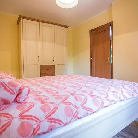 Vikendica Mendula Tinjan